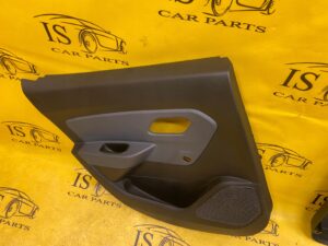 TAPICERKA BOCZEK DRZWI DACIA DUSTER II LEWY TYŁ