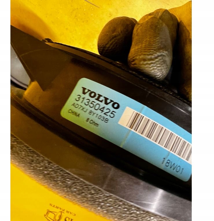 GŁOŚNIK DRZWI ŚREDNIOTONOWY VOLVO XC90 II