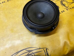 GŁOŚNIK DRZWI PRZÓD DACIA SANDERO III