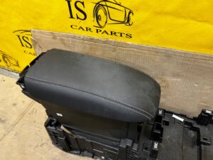 PODŁOKIETNIK SCHOWEK TUNELU KUGA MK3 ESCAPE MK4