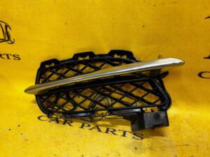 OSŁONA ZAŚLEPKA KRATKA ZDERZAKA PRAWA JAGUAR XJL X351