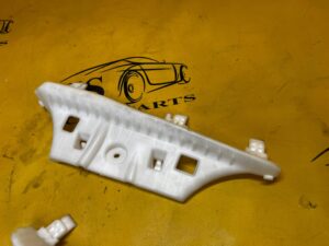 WSPORNIK MOCOWANIE KURTYNY POWIETRZNEJ LEWY LEWE DACIA JOGGER