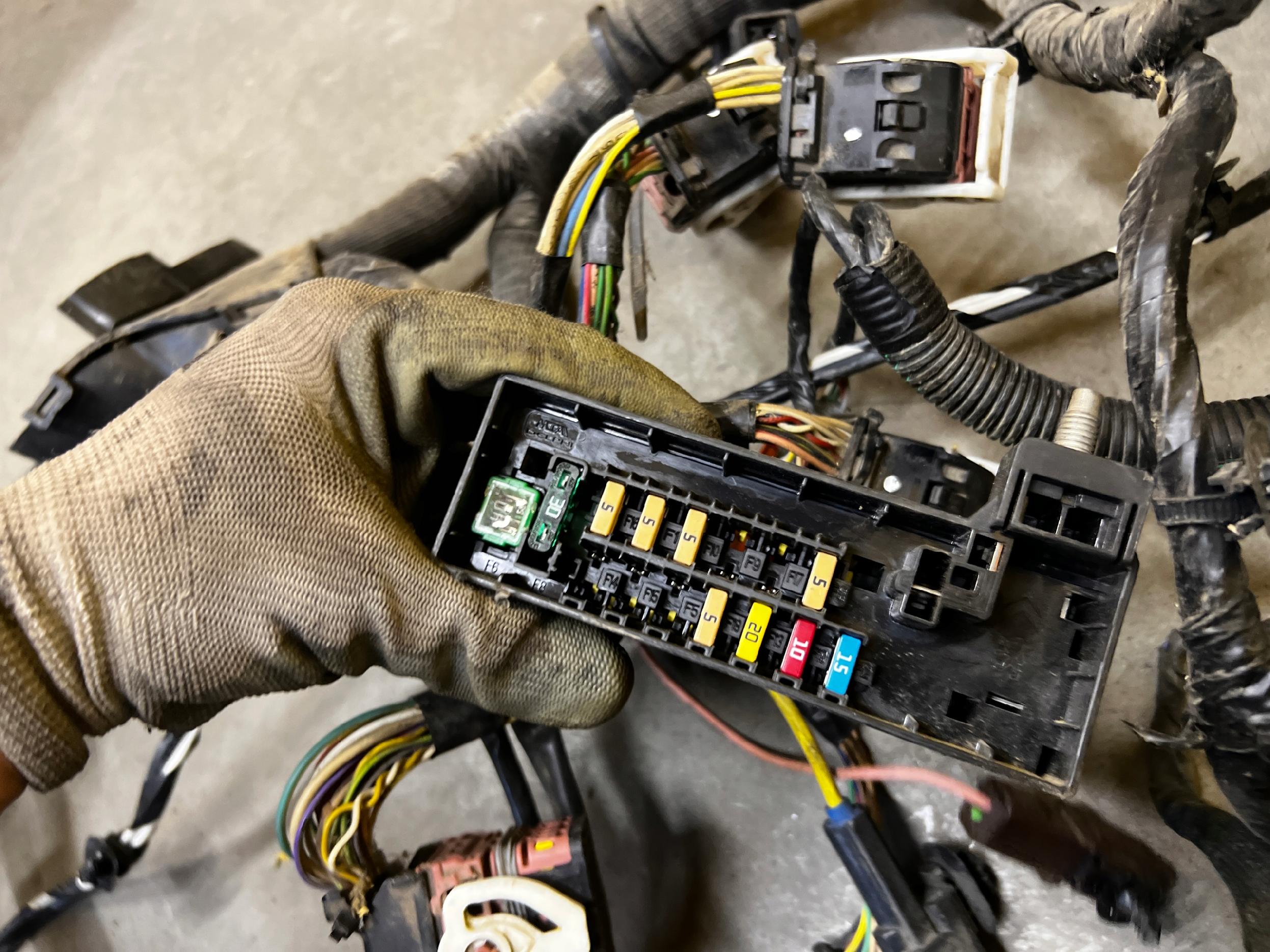 WIĄZKA INSTALACJA SILNIKA PEUGEOT 508 I 2.0 HDI