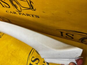 POSZYCIE OSŁONA SŁUPKA PRZÓD A LEWA LEWY PEUGEOT 308 II T9