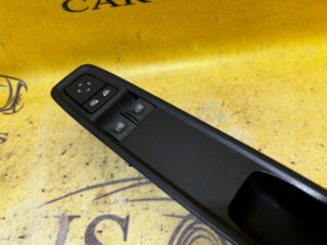 PANEL PRZEŁĄCZNIK SZYB KIEROWCY DACIA SANDERO III 2021R