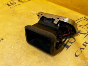 KRATKA NAWIEWU PRAWA DEKOR DESKI KONSOLI MERCEDES CLS W218 EU