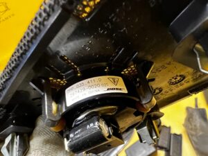 GŁOŚNIK KONSOLI DESKI BOSE LEWY PORSCHE PANAMERA 970 I LIFT