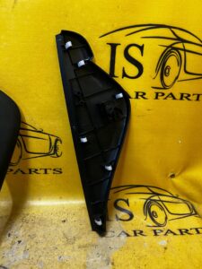 BOCZEK DESKI KONSOLI BLOKADA PODUSZKI PRAWY LEXUS RX 450H III 3 AL10