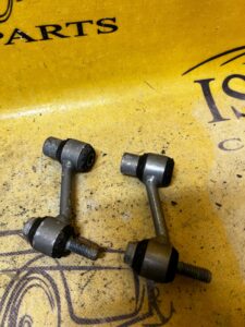 ŁĄCZNIK STABILIZATORA TYŁ TYLNY MERCEDES W246 W176 C117 W117 INFINITI Q30