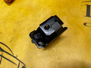 WSPORNIK MOCOWANIE KRATKI BAGAŻNIKA LEWE LEWY PORSCHE MACAN 95B