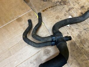 PRZEWÓD RURA RURKA WĄŻ WODY CITROEN DS7 CROSSBACK X74 2.0 BLUE HDI