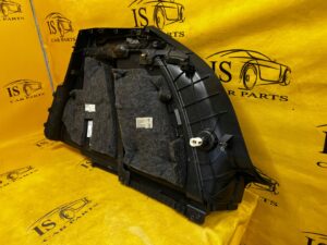 TAPICERKA BOCZEK BAGAŻNIKA TYŁ LEWY PORSCHE MACAN 95B