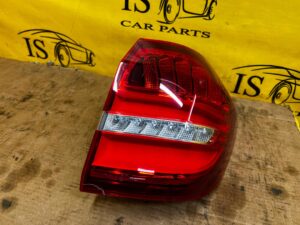 LAMPA W BŁOTNIK TYŁ TYLNA PRAWY PRAWA LED MERCEDES GLS X166 USA