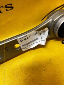 WAHACZ POPRZECZNY DOLNY PRAWY BMW 7 F01 NOWY OEM