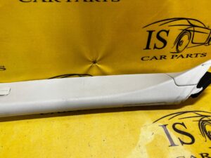 OSŁONA POSZYCIE SŁUPKA A PRZÓD LEWA LEWE RANGE ROVER L405