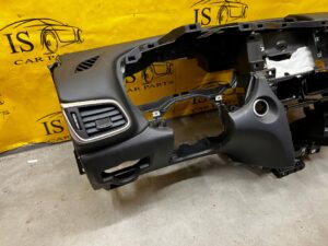 GOŁA DESKA ROZDZIELCZA KONSOLA INFINITI Q30 QX30