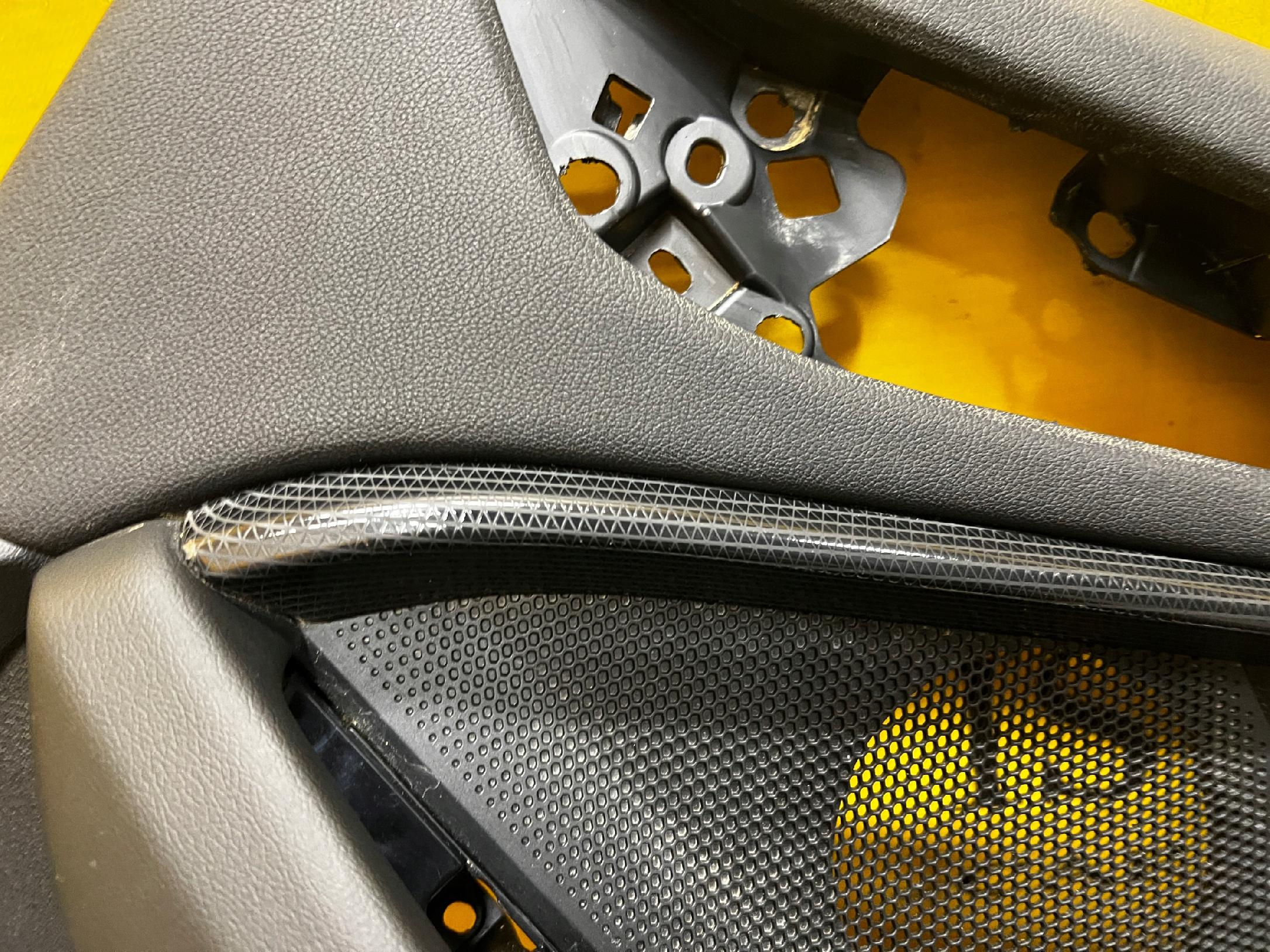 BOCZEK DRZWI TYŁ PRAWY BMW 1 F40