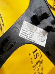 OSŁONA LISTWA OZDOBNA DEKOR KONSOLI DESKI AUDI Q7 SQ7 4M0