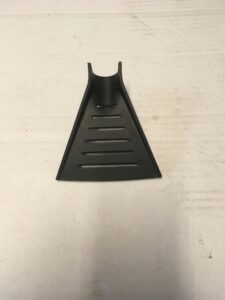 OSŁONA TRÓJKĄT PLASTIK RENAULT 601985860R