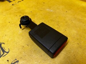 ZAPINKA ZAMEK KLAMRA PASA BEZPIECZEŃSTWA TYŁ LEWA LEWY MERCEDES GL X166