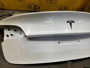 KLAPA TYŁ BAGAŻNIKA TESLA MODEL 3 PRZEDLIFT BIAŁA PERŁA