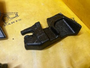 STYROPIAN PIANKA WYGŁUSZENIE FORD FUSION LIFT USA