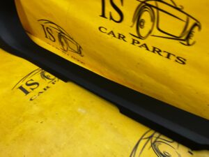 PRAWA OSŁONA LISTWA PROGU DRZWI FORD FIESTA MK8 3D