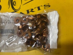 10 X NAKRĘTKA KOLEKTORA WYDECHOWEGO MIEDZIANA M7 BMW NOWA OEM