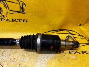 PÓŁOŚ TYŁ TYLNA PRAWY PRAWA RANGE ROVER EVOQUE II L551 2.0 DIESEL