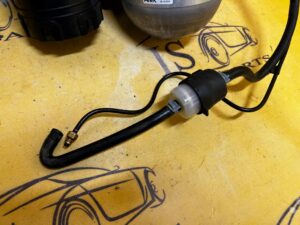 JAGUAR XJ XF X351 ZBIORNIK CIŚNIENIA ZAWIESZENIA