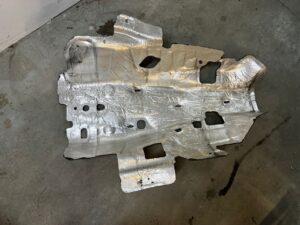 BLACHA OSŁONA OBUDOWA TERMICZNA FORD EXPLORER MK6