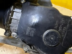 MECHANIZM SILNIK WYCIERACZEK PRZÓD DACIA DOKKER LODGY EU