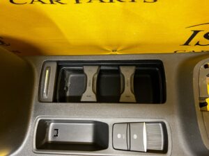 PODŁOKIETNIK TUNEL ŚRODKOWY FORD KUGA MK3 RHD UK