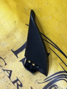 TRÓJKĄT LUSTERKA LEWY MERCEDES A KLASA W177