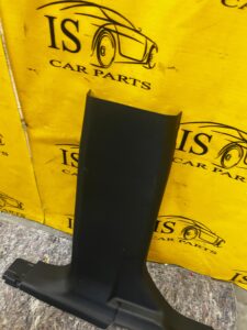 POSZYCIE OSŁONA OBUDOWA SŁUPKA ŚRODKOWEGO B LEWY 4 DRZWI FORD BRONCO 21-