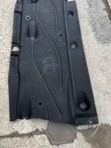 PŁYTA OSŁONA DOLNA PODWOZIA PRAWA FORD ESCAPE MK4