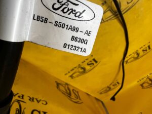 RURA SPUSTOWA WODY Z SZYBERDACHU PRZÓD LEWA FORD EXPLORER MK6