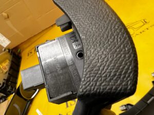 PANEL PRZEŁĄCZNIK REGULACJI ŚWIATEŁ ESP PEUGEOT 308 II T9 EU