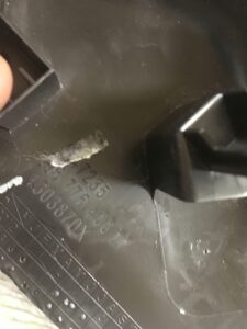 LEWA ZAŚLEPKA OSŁONA BOCZEK DESKI PEUGEOT 308 T9