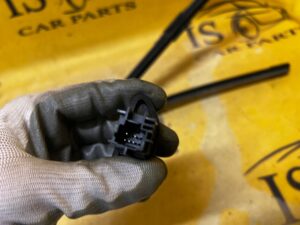 KPL PRZEŁĄCZNIK BLOKADY DRZWI ŚWIATEŁ AWARYJNYCH RENAULT CAPTUR I PRZEDLIFT