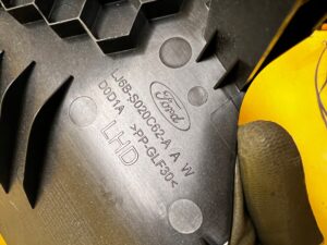 OSŁONA ZAŚLEPKA DESKI KONSOLI FORD KUGA MK3 ESCAPE