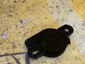 GŁOŚNIK GŁOŚNICZEK PDC CZUJNIKÓW PARKOWANIA MERCEDES E-KLASA W213 KOMBI