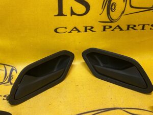 KLAMKA DRZWI WEWNĘTRZN PRAWY PRZÓD DACIA DUSTER II