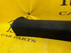 LEWA OSŁONA TAPICERKA POSZYCIE SŁUPKA BMW F21 F22