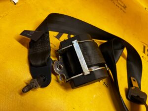 PAS BEZPIECZEŃSTWA PRZÓD PRZEDNI PRAWY DACIA DOKKER 2021R EU