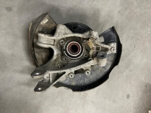 ZWROTNICA PIASTA TYŁ PRAWY PORSCHE CAYENNE II 7P5 GTS 4.8 V8