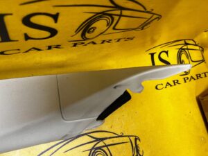 OSŁONA POSZYCIE SŁUPKA A PRZÓD LEWA LEWE RANGE ROVER L405