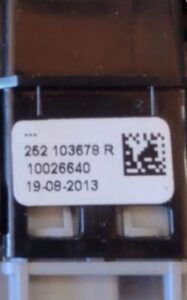 KPL PRZEŁĄCZNIK BLOKADY DRZWI ŚWIATEŁ AWARYJNYCH RENAULT CAPTUR I PRZEDLIFT