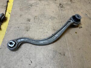 WAHACZ TYŁ TYLNY LEWY PEUGEOT 508 I 2.0 HDI RXH 4HYBRID