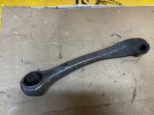 WAHACZ PRZÓD PRZEDNI LEWY FORD EXPLORER MK6